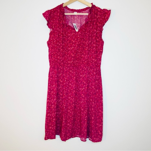 Old Navy Dresses & Skirts - NEW WITH TAGS Old Navy spring flutter sleeve dress size large.